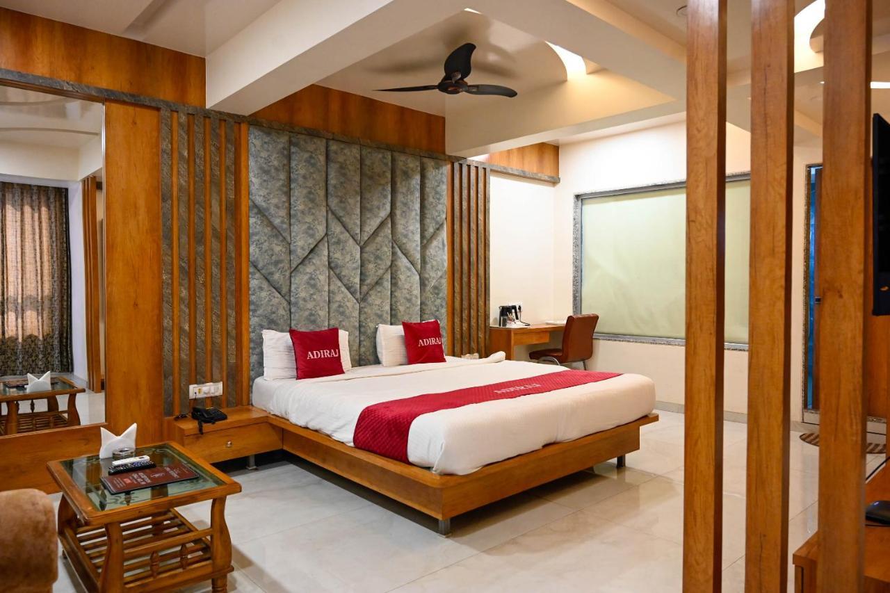 Adiraj Residency Hotel Navi Mumbai Buitenkant foto