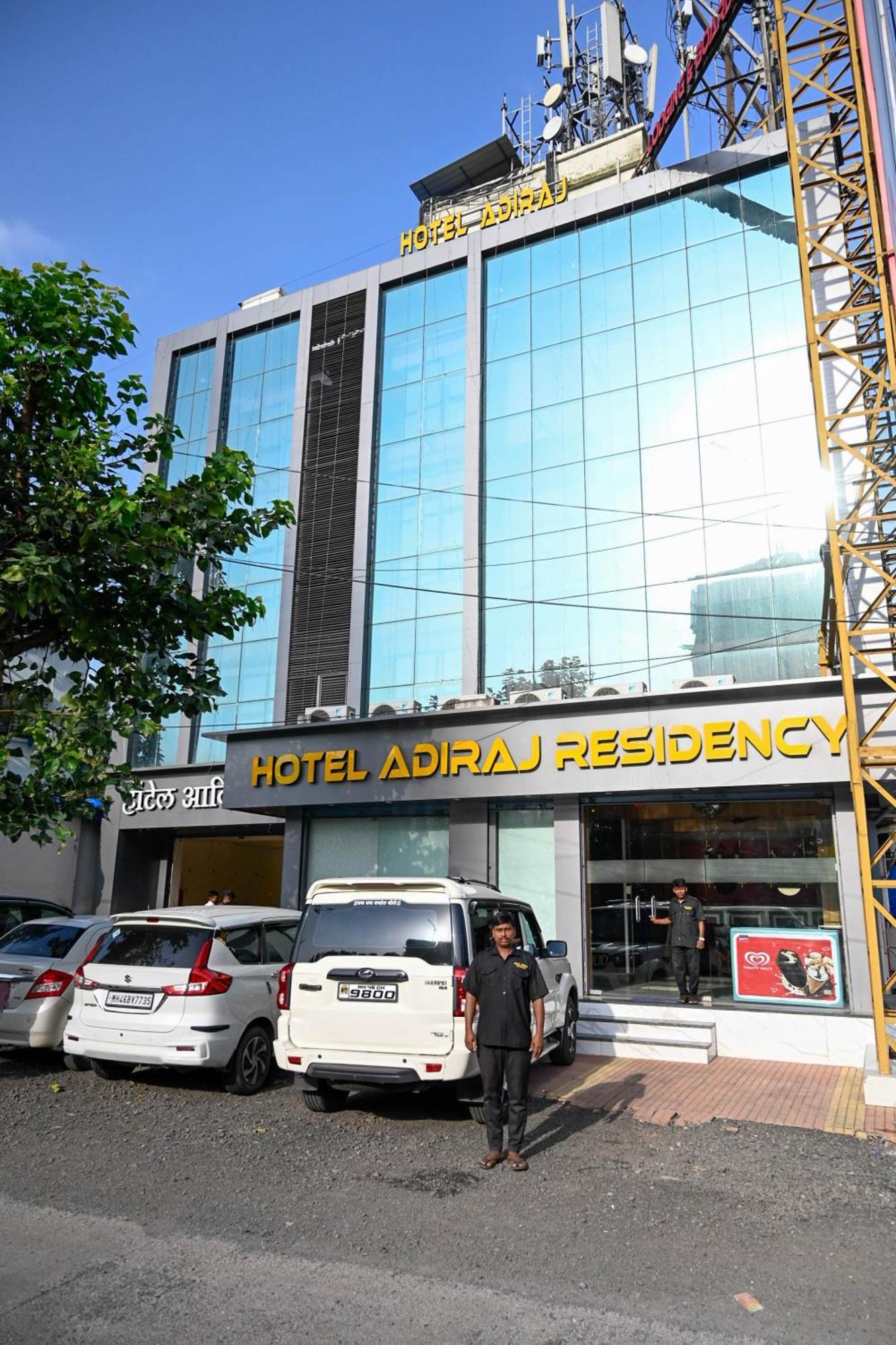 Adiraj Residency Hotel Navi Mumbai Buitenkant foto