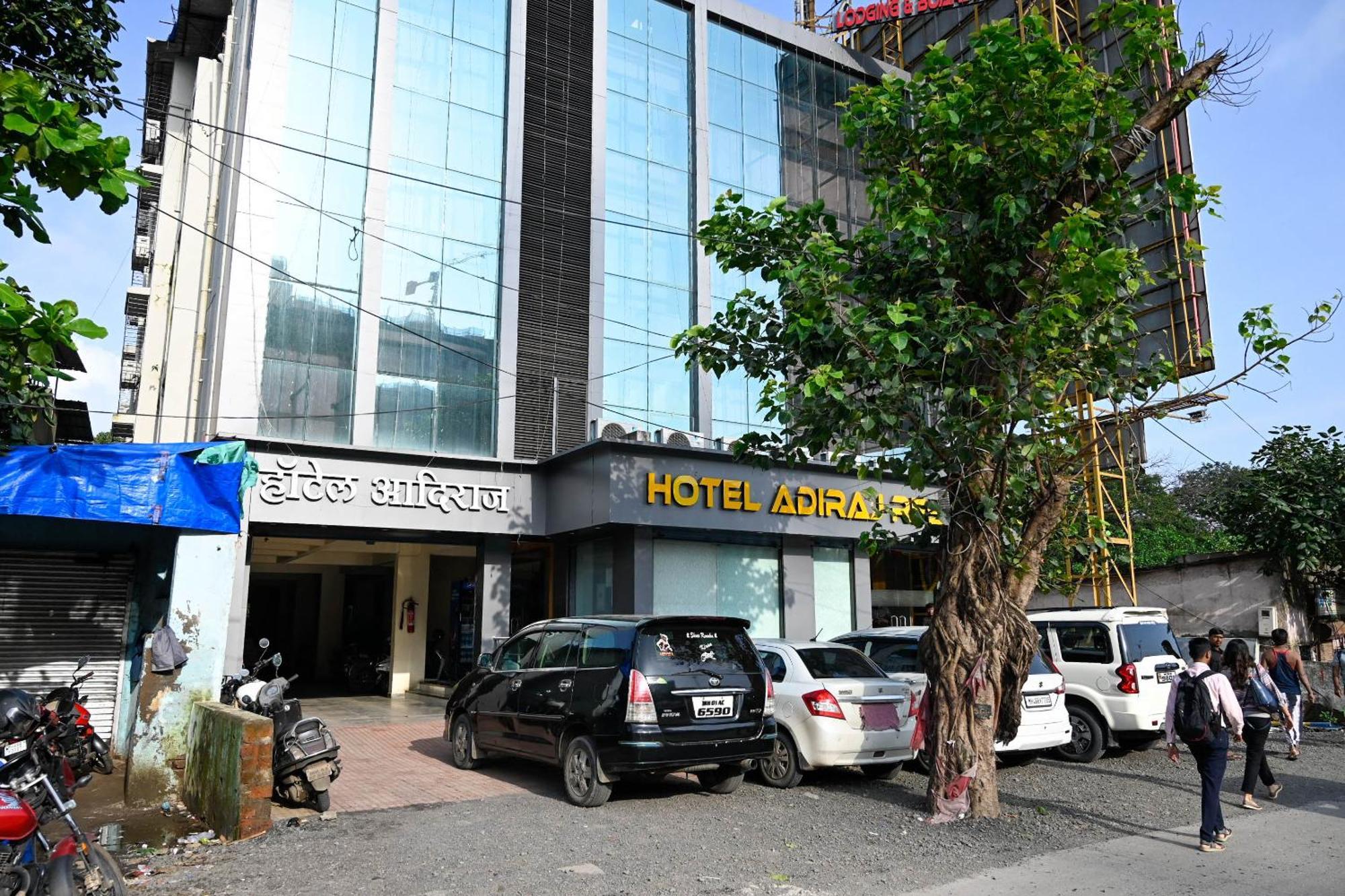 Adiraj Residency Hotel Navi Mumbai Buitenkant foto