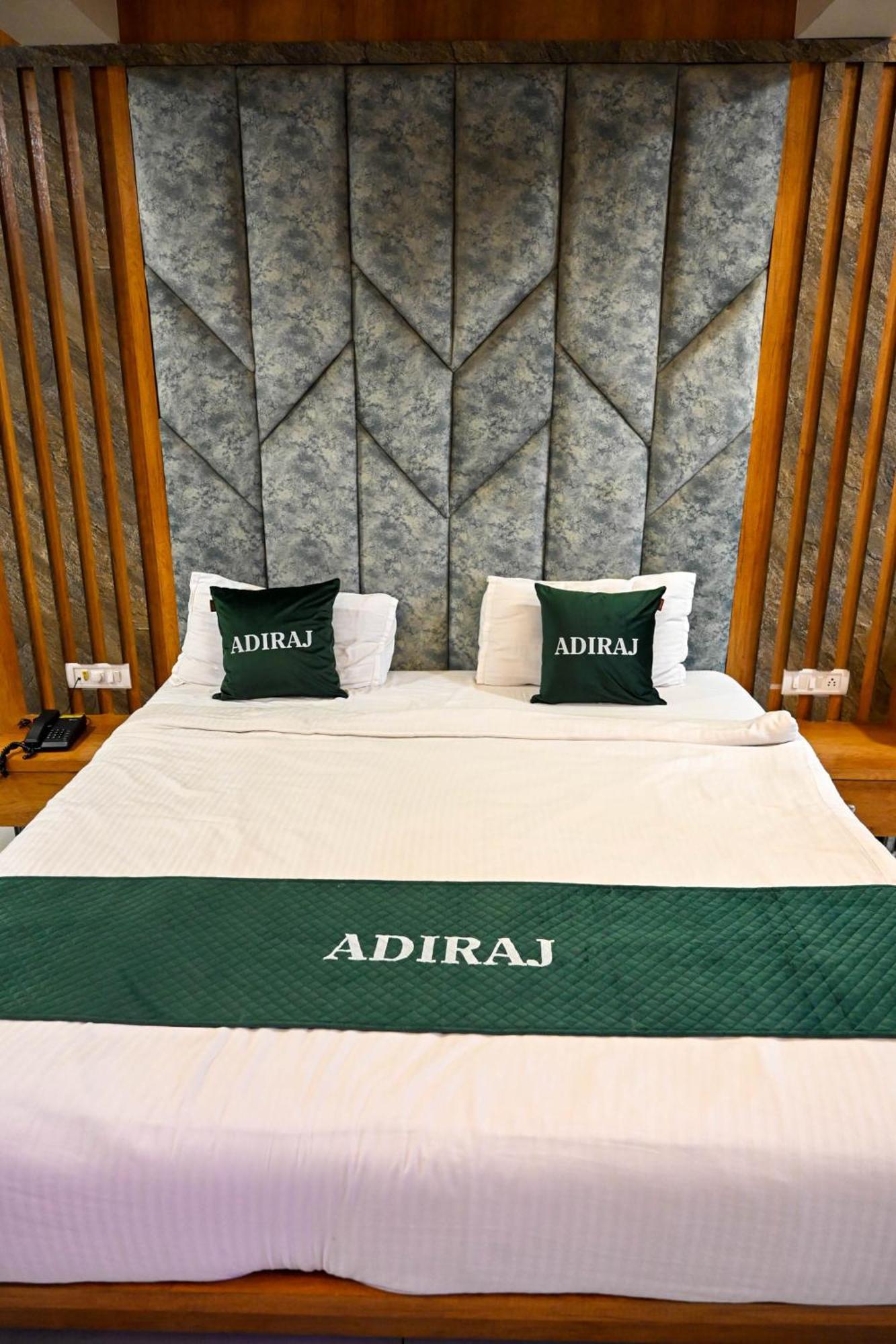 Adiraj Residency Hotel Navi Mumbai Buitenkant foto