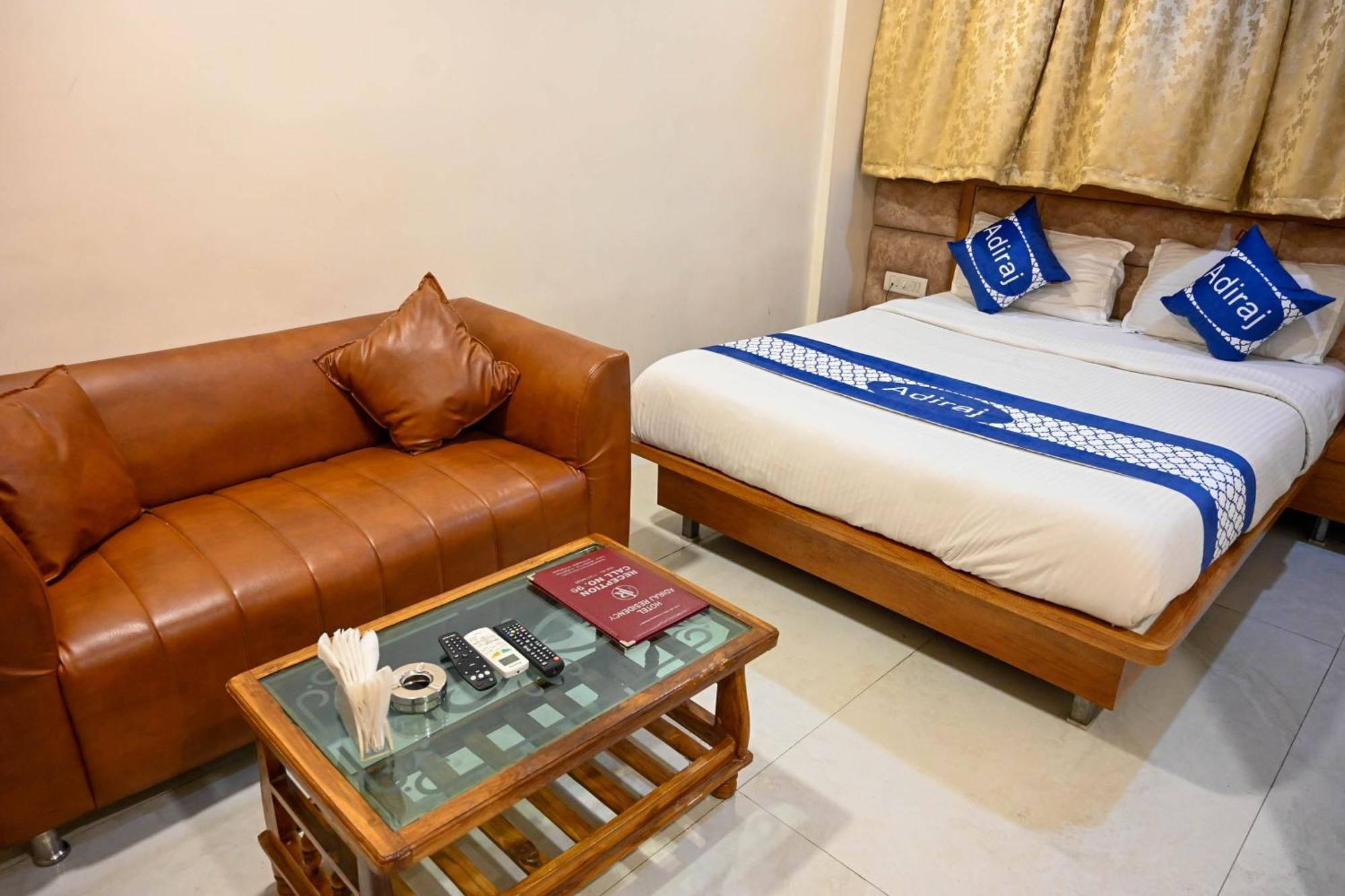 Adiraj Residency Hotel Navi Mumbai Buitenkant foto